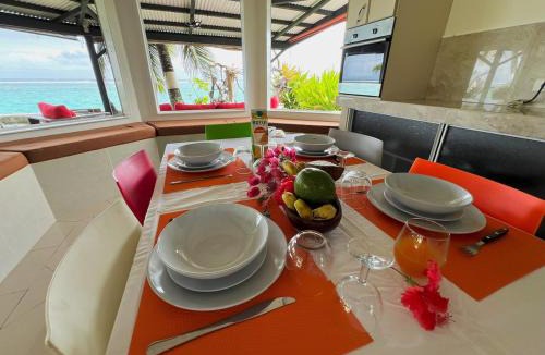Papara Villa | Torea Lodge Beachfront House