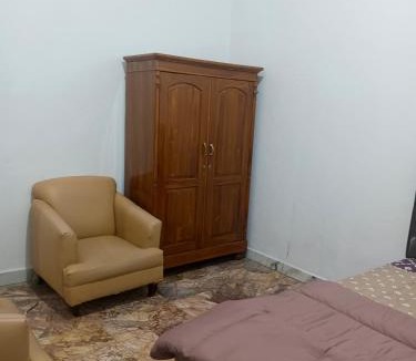 Singaraja Hostel | Touchsmart