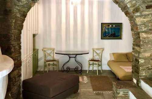 Arnados Apartment | Traditional house in Triantaros