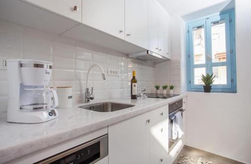 Kalithies Apartment | Traditional Luxury House