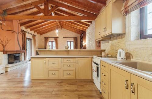 Agios Ioannis House | Traditional Stone House with Terrace & Ping Pong
