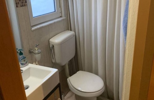 Embonas Apartment | Traditional Storey Flat