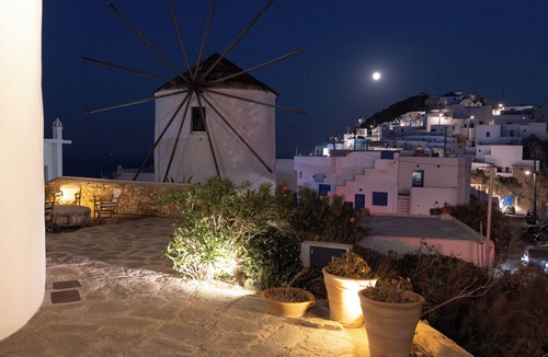 Serifos House | TRADITIONAL WINDMILL HOUSE, CHORA SERIFOS