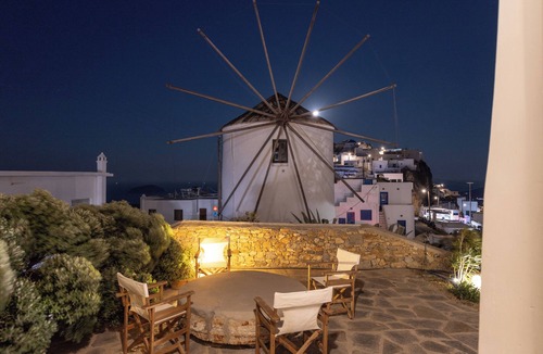 Serifos House | TRADITIONAL WINDMILL HOUSE, CHORA SERIFOS