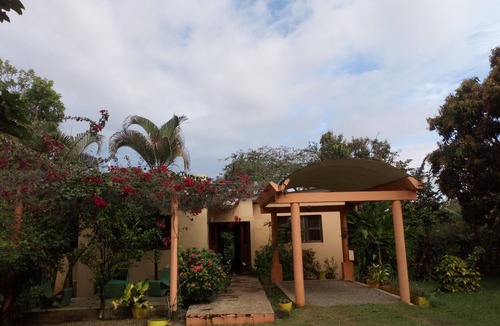 La Vega Province House | Traducción