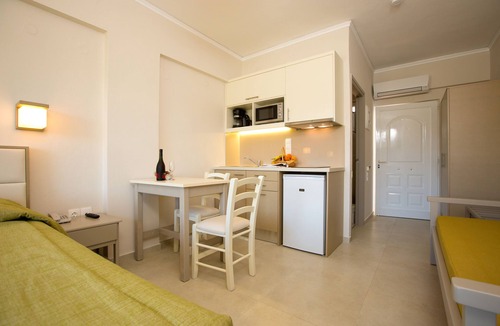 Platanes Apartment | Trefon Hotel Apartments and Suites