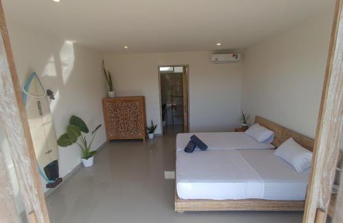 Mendoyo Hotel | Trika Surfcamp Bali