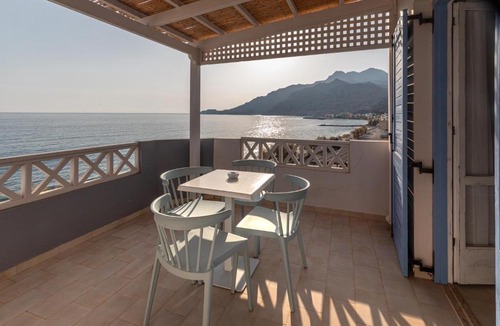 Tsoutsouros Hotel | Triton Authentic Cretan Hotel