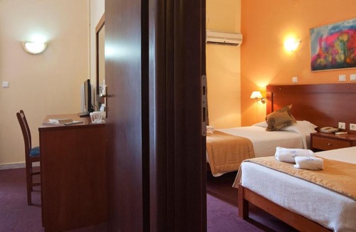Piraeus Hotel | Triton Hotel Piraeus