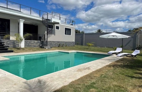 Santiago de los Caballeros House | Tropical Paradise!