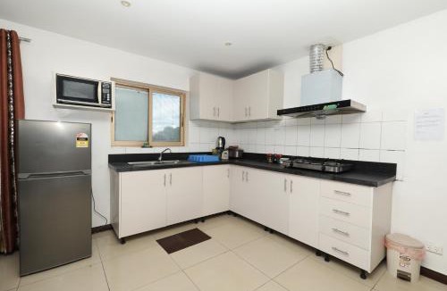 Martintar Apartment | Tropical Plaza Apt