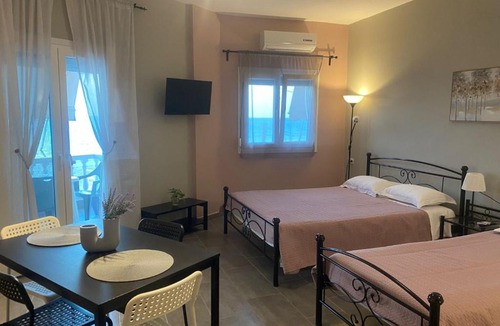 Velika Apartment | Tsatsoni Studios