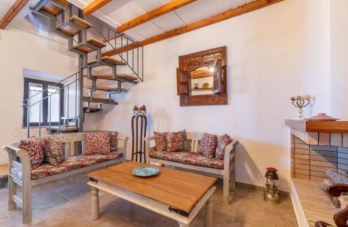 Afionas House | Tsoukali House