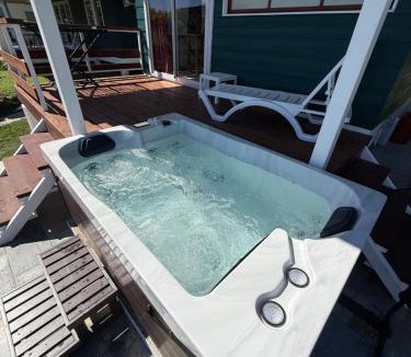 Teahupoo Ski Chalet | Tuava - Mirimiri Lodge