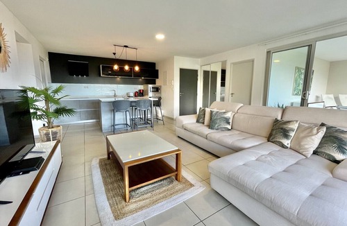 Faaa Condo | Tukenui flat, discovering Papeete.