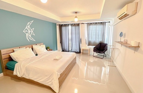 Si Sunthon House | Turtle Rooms