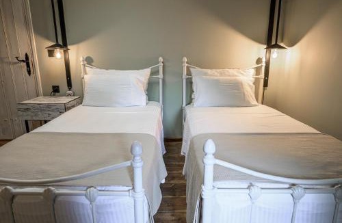 Monastiraki House | Twin Studio at Neromilos Watermill