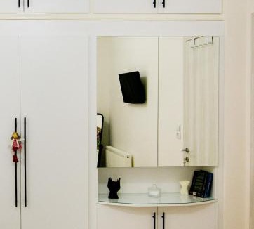 Serres Apartment | Twins