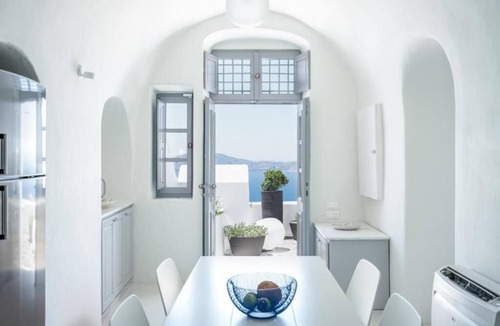 Fira Villa | Two-Bedroom Villa - Inspire Santorini Luxury Villas