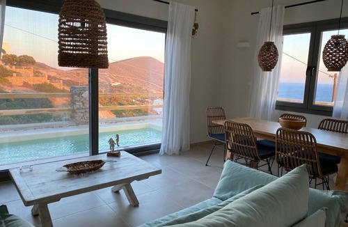 Antiparos House | Two bedroom villa with swimming pool