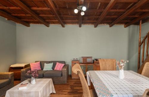 Tilisos House | Tylissos EV Stone House