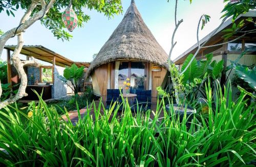 Peliatan Villa | Ubud Rice Field Stay - Mahari by WAHM
