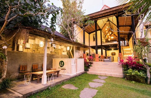 Petulu Hostel | Ubud Tropical