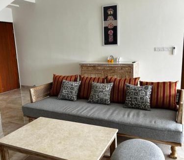 Tumbu Village Villa | Umah tumbu villa, private villa