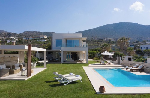 Hersonissos Centre Villa | Unique beachfront location, heated pool with built-in hydromassage, large garden