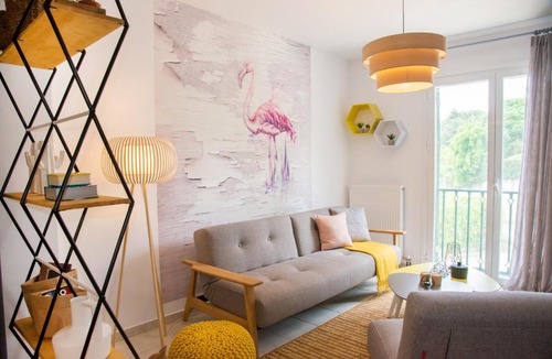 Parelia Apartment | Unique Style Apartment