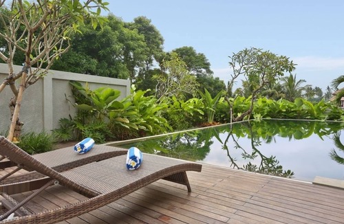 Kemenuh Villa | Unique Villa near Tegenungan Water falls