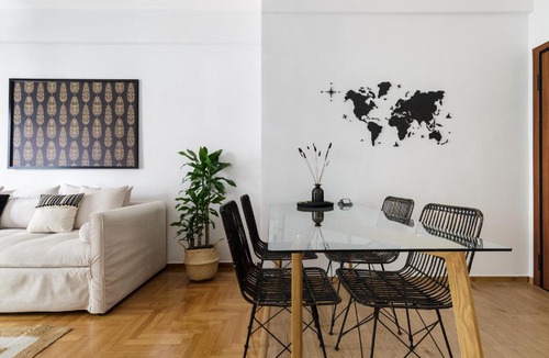 Koukaki Apartment | Urban 2BD Apartment in Koukaki by UPSTREET