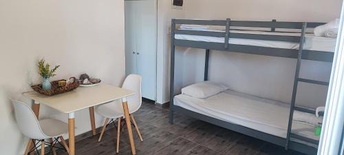 Pigadia Apartment | V&E's Apartments
