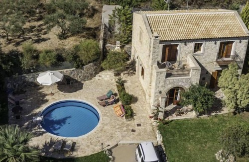 Agia Triada House | Vacation home Lofos in Adele - 6 persons, 3 bedrooms