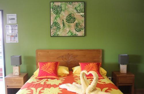 Teahupoo Bed & Breakfast | Vai'Ute'Ute Lodge, Raiatea