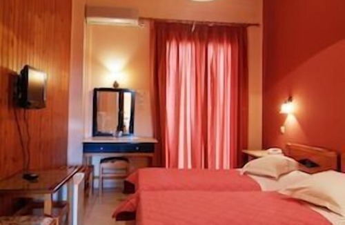 Delfoi Hotel | Varonos