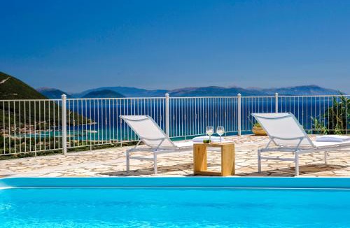 Evgiros Villa | Vasiliki Cottages