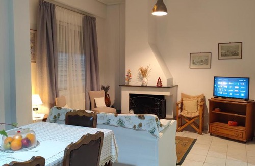 Agrinio Apartment | Vassiliki Ηome, Central 1st floor apartment in Agrinio
