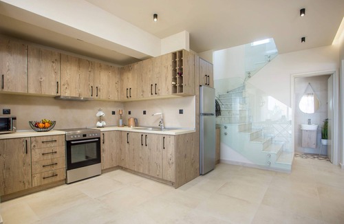 Kalithies Villa | Venezia Luxury Living