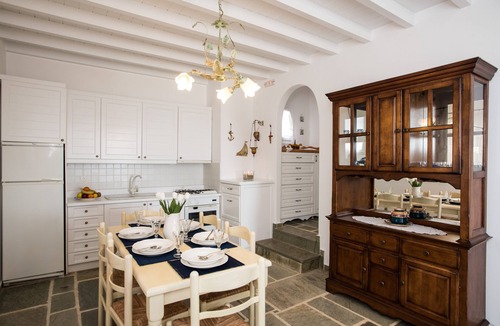 Kalafatis Apartment | Venus - Venus Myconian Residences