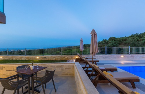 Atsipópoulon Apartment | Vigla Suites