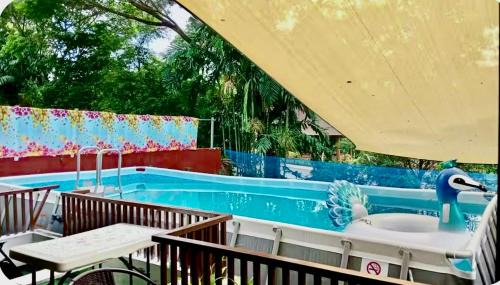 Ciawi Villa | Vila Vimallahills 3bedroom plus 1bedroom dan Tendacamping, Privatepool, ayunan, bbq Bebas jam cekin, cekout sesuai jam cekin 24jam