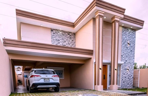 Prado Oriental Villa | Villa ∙ 4 bedrooms ∙ 8 guests