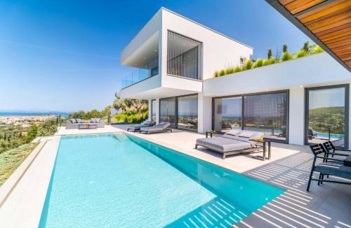 Lefkada Villa | Villa Above the Blue