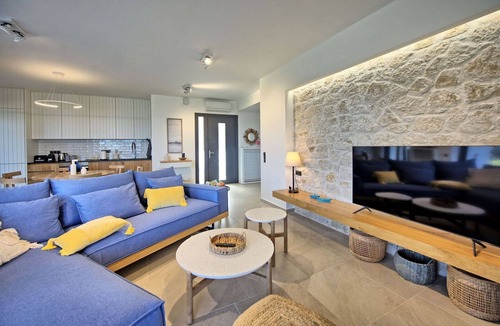 Almiros Beach Villa | Villa Acropolitana - Acharavi ,Ionian Islands
