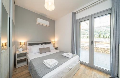 Divarata Villa | Villa Aggeliki - F&A Golden Stone Villas