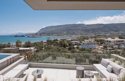 Souda Villa | Villa Albero: Your Stay, a Seaview Journey