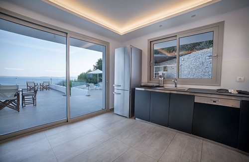 Poulades Villa | Villa ALGEOS between sky and crystal clear sea