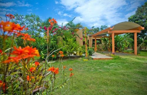 La Vega Province House | VILLA ANACAHUITA, Limonal