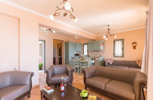Mousata Villa | Villa Andrea by Villa Plus